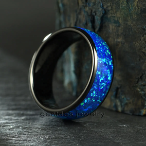 Bijoux pour hommes Bague de mariage en carbure de tungstène à dôme noir de 8mm incrustation d'opale concassée bleue Bague de promesse - Product Image 4
