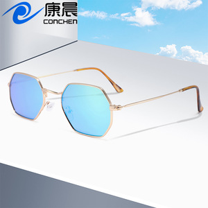 Gafas de sol de metal para mujer estilo europeo, montura negra, protección UV400, diseño poligonal para viajes y moda - Product Image 4