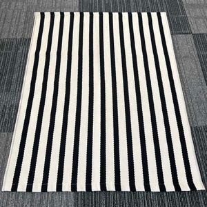 Alfombra de Entrada para Puerta Exterior, Alfombra de Porche con Rayas en Capas - Product Image 1