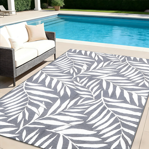 Tapis de porte extérieur réversible en PP recyclé pour camping-car et terrasse - Product Image 4