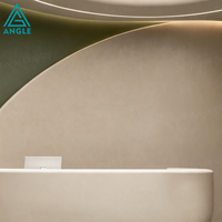 Vitrine de clinique esthétique moderne en verre de qualité médicale, solution clé en main personnalisée pour l'aménagement intérieur de salon de beauté