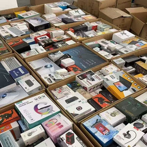 Boîte mystère d'<span class=keywords><strong>Amazon</strong></span> Jeux PS4 Grand format Premium Haute qualité 100 Téléphones mobiles Lunettes intelligentes Appareils numériques Livraison rapide en 3 jours - Product Image 3