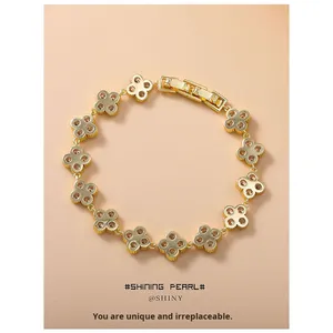 <span class=keywords><strong>Versa</strong></span> Sakura nouveau produit trèfle à quatre feuilles pierre précieuse zircon <span class=keywords><strong>bracelet</strong></span> à breloques plaqué or 16K micro-incrusté couleur forte à la mode - Product Image 4