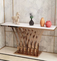 Tables consoles modernes de luxe en métal rose doré avec plateau en marbre pour la maison, le salon ou le couloir