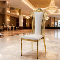 Chaises d'hôtel modernes de luxe dorées |   Chaises empilables portables en acier inoxydable pour banquets de mariage et événements, pour hôtels et utilisation en extérieur