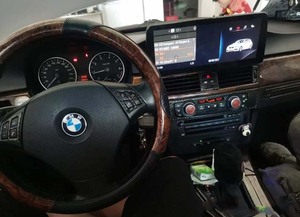 เครื่องนำทาง Strongseed ขนาด 12.3 นิ้ว รองรับ Carplay และ Android Auto สำหรับรถยนต์ E60 E90 E92 E91 ซีรีส์ 3 5 ปี 2009-2011 ระบบ CIC เครื่องเล่นวิทยุ GPS DVD ในรถยนต์ - Product Image 5