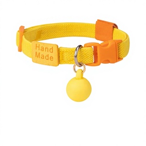 Collar Reflectante Ajustable para Mascotas, con Diseño Bonito y Colores Brillantes, para Perros y Gatos, Uso en Todas las Estaciones, para Todas las Razas y Tamaños - Product Image 1