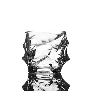 Verre à whisky NOVARE Unique pour Bourbon, Vodka, Whisky, style Old Fashioned, pour shots et cocktails, accessoires de bar pour la dégustation du whisky - Product Image 5