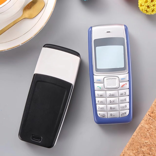 Durable 1110 Keypad Phone 2G GSM Unlocked Senior Backup with Spanish/German/French Languages TFT Display Dual SIM