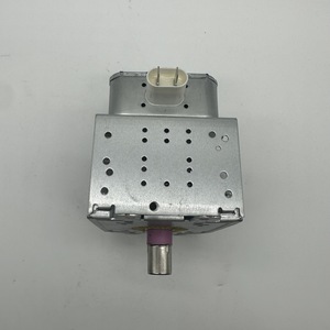 Magnetrón para Horno de Microondas Witt 2M319K GLZ210 de Aluminio con Gran Compatibilidad - Product Image 1