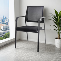 Chaise de bureau de haute qualité pour la formation des employés, avec dossier respirant en tissu mesh, idéale pour les réunions