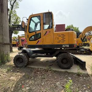 รถขุดไฮดรอลิกแบบมีล้อ ยี่ห้อ Jinggong รุ่น JG75S ขนาด 6 ตัน ใช้เครื่องยนต์ Yunnei เหมาะสำหรับงานก่อสร้างท่อประปาในเขตเทศบาล - Product Image 2