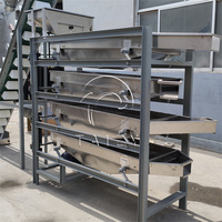 Machine à décortiquer les noix et les amandes