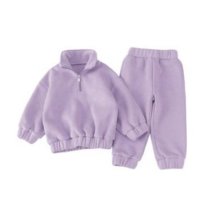 Conjunto Deportivo de Dos Piezas con Capucha de Forro Polar y Algodón, Diseño Personalizado de Primavera, Otoño e Invierno, para Niños y Niñas, Marca Qianwo OEM/ODM - Product Image 2