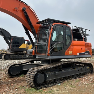 En stock, excavatrice Doosan DX300LC-9C 30T d'occasion en bon état pour l'exploitation minière et la construction - Product Image 1