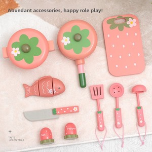 Cocina <span class=keywords><strong>de</strong></span> <span class=keywords><strong>Juguete</strong></span> Plegable <span class=keywords><strong>de</strong></span> Madera Rosa con Diseño <span class=keywords><strong>de</strong></span> Fresa <span class=keywords><strong>para</strong></span> <span class=keywords><strong>Niñas</strong></span> <span class=keywords><strong>de</strong></span> 4 a 6 Años, Juego <span class=keywords><strong>de</strong></span> Simulación <span class=keywords><strong>de</strong></span> Preparación <span class=keywords><strong>de</strong></span> Comidas Muwantu - Product Image 3