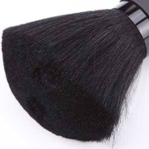 Cepillo para el cabello con cerdas de nailon suaves, forma de paleta, herramienta negra para el cuidado del cabello en salón - Product Image 5