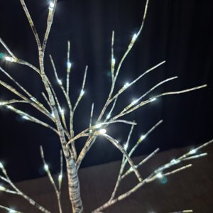 Lumière d'<span class=keywords><strong>arbre</strong></span> en <span class=keywords><strong>bouleau</strong></span> en fer industriel, éclairage haute luminosité, <span class=keywords><strong>arbre</strong></span> festif en métal résistant aux intempéries pour porche ou salon - Product Image 4