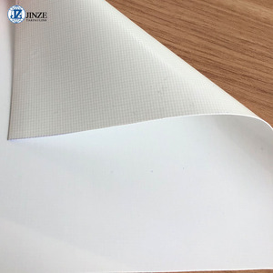 Telo in PVC Resistente ai Raggi UV 900gsm, Tessuto per Coperture, Rotolo di Tela in PVC 900 Gsm Bianco per <span class=keywords><strong>Tunnel</strong></span> e Allevamenti Avicoli - Product Image 3
