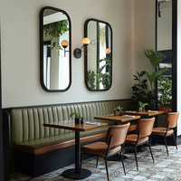 Ensemble de mobilier moderne pour hôtel et restaurant Ron Group : table carrée ou ronde en bois, banquette en forme de L, chaise en cuir avec table