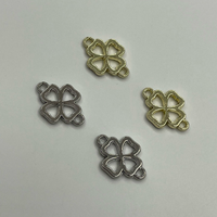 Pendentifs connecteurs en alliage de zinc en forme de trèfle à quatre feuilles, vente en gros, maillons métalliques personnalisés anti-corrosion pour vêtements, chaussures, articles en cuir