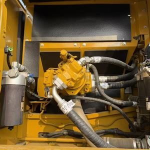 Pompe d'origine pour moteur C9.3B, pour pelle sur chenilles 345GC de 43 tonnes avec godet de 2,41 m, faible nombre d'heures de fonctionnement, FOB Japon. - Product Image 5