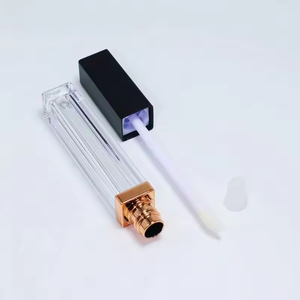 Envase Cosmético de Plástico Ovalado con Tapa de Rosca de 10g y Logotipo Personalizado, Tubo Vacío para Brillo Labial con Aplicador de Brocha Grande para Aceite Labial y Lápiz Labial Líquido - Product Image 4