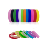 Bracelets en silicone personnalisés, bracelets en caoutchouc personnalisés avec logo ou message