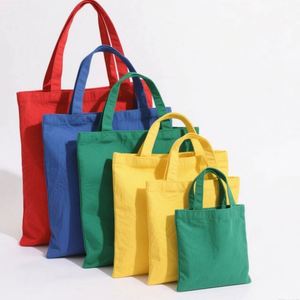 Bolsas de Mano Blancas y Negras Simples al por Mayor, Bolsas de Compras de Lona de Algodón Reutilizables para Publicidad con Logotipo Personalizado - Product Image 1