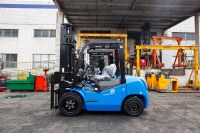 Chariot élévateur électrique à mât bi-étagé CE pour entrepôt, batterie lithium, 2,5 tonnes, 2 tonnes, pour BYD