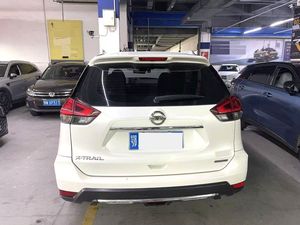 <span class=keywords><strong>Nissan</strong></span> <span class=keywords><strong>Qashqai</strong></span> 2.0L del 2019, trasmissione a variazione continua, trazione anteriore, versione Comfort, cambio automatico. - Product Image 6