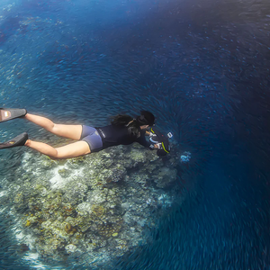 Scooter sous-marin Sublue Navbow+ à 3 vitesses avec système d'hélices pour la plongée, le snorkeling et les sports nautiques - Prix promotionnel - Product Image 5
