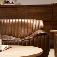 Canapé en cuir de style rétro américain, vintage, petit appartement, salon, trois places, mobilier design unique