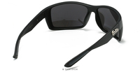 Lunettes de soleil de sport polarisées UV400 de haute qualité GCOTX 2026, monture intégrale en plastique, unisexe, noires, carrées, de marque, pour la mode et la moto