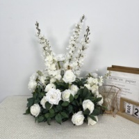 Support à fleurs artificielles de 120 cm de haut, décoration de fête, centre de table blanc, centre de table en métal pour mariage avec boule de fleurs rouges
