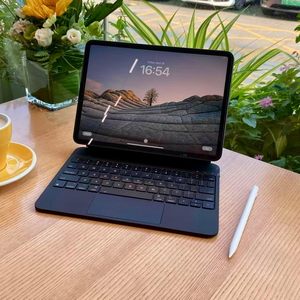 iPad第10代2022和第11代2025和空气10.9英寸多点触摸触控板背光轻质魔术键盘外壳 - Product Image 5