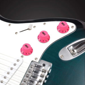 Ensemble de 3 capuchons de micros et boutons de <span class=keywords><strong>guitare</strong></span> rose, <span class=keywords><strong>1</strong></span> volume, <span class=keywords><strong>2</strong></span> tonalités, et bouton de commutateur pour remplacement de <span class=keywords><strong>guitare</strong></span> ST - Product Image 4
