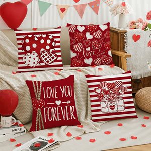 Housse de coussin pour la Saint-Valentin, toujours amoureuse de vous, housse de coussin rayée en forme de cœur rouge, adaptée à la décoration de la maison - Product Image 4