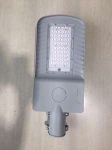 Lampu Jalan tenaga surya, lampu jalan tenaga surya 100W IP67 Sensor gerak PIR tahan air semua dalam satu tiang terintegrasi untuk pencahayaan Jalan Taman - Product Image 4