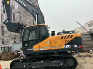 Original Digger Used 22Ton Hyundai 220LC-9s Crawler Excavator Used Japan Excavator Komatsu Pc200 For Sale
