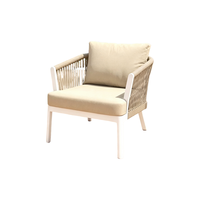 Ensemble Canapé et Table Basse d'Extérieur en Rotin Style Nordique Minimaliste, Durable et Imperméable pour Cour, Villa, Hôtel et Balcon