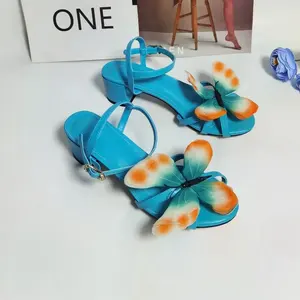 Estate donna <span class=keywords><strong>sandali</strong></span> in vera <span class=keywords><strong>pelle</strong></span> con fiore di farfalla <span class=keywords><strong>blu</strong></span> blocchi tacchi alti aperti in gomma scarpe con cinturino Vintage Casual alla caviglia - Product Image 4
