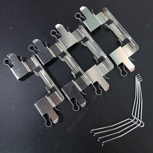 D1519 pièces de voiture étriers de frein Clip systèmes de freinage automatique Clips de plaquettes de frein avant pour plaquettes de frein MITSUBISHI - Product Image 1