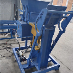 Machine à briques en terre cuite hydraulique QT2-25, petite machine à fabriquer des blocs emboîtables, machine à briques en terre pour projets de construction - Product Image 2