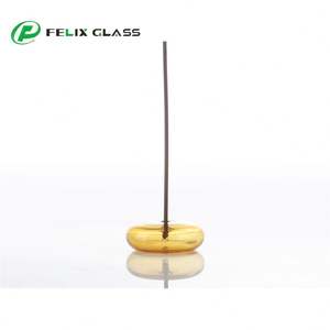 Porta Incienso de Vidrio Borosilicato 3.3 Transparente en Colores Personalizados, Hecho a Mano, Resistente al Calor, Fabricante OEM para Interiores del Hogar - Product Image 1