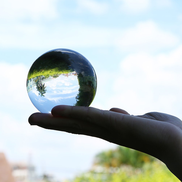 Hot Sale 20mm~80mm Magic Crystal Ball Crystal Whishing Bottle Ball Crystal Ball For Christmas Gift