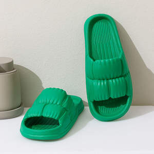 Chaussons doux et adorables, écologiques, antidérapants, élégants, pour l'intérieur et l'extérieur. Pantoufles de bain confortables de grande taille - Product Image 4