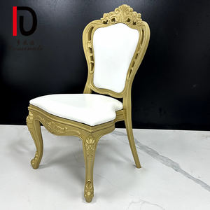 Chaise de salle à manger de mariage Offre Spéciale de luxe en résine dorée Ghost Louis French Event Dining Chair - Product Image 1