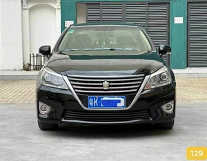 Vente en gros 2013 Toyota Crown 2,5 L école de conduite de taxi voitures en ligne véhicules d'occasion voitures d'occasion bon marché d'occasion - Product Image 2