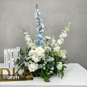 <span class=keywords><strong>Bouquet</strong></span> <span class=keywords><strong>de</strong></span> fleurs artificielles LUYI moderne <span class=keywords><strong>et</strong></span> populaire blanc <span class=keywords><strong>et</strong></span> vert pour mariage, grande composition florale <span class=keywords><strong>de</strong></span> 50-70 cm avec guirlande suspendue pour décoration d'autel - Product Image 4